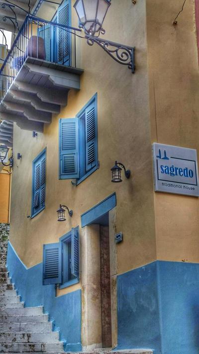 Sagredo Traditional House