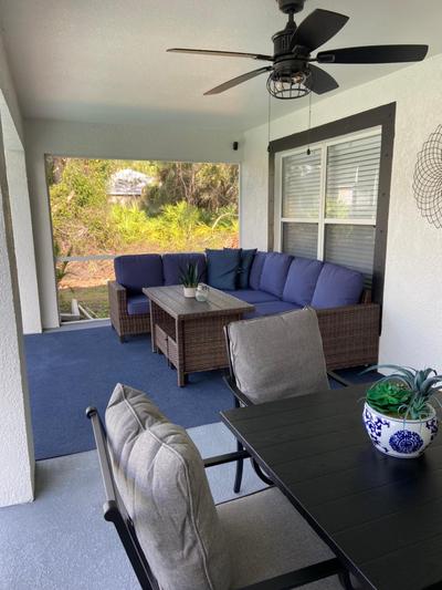 Modern/3-bedroom/Heated saltwater Pool
