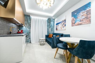 Horizon Gold Suite by Estia