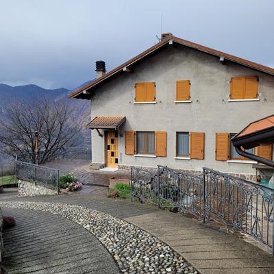 Il balcone sulle Valli Mountain Lake Iseo Hospitality
