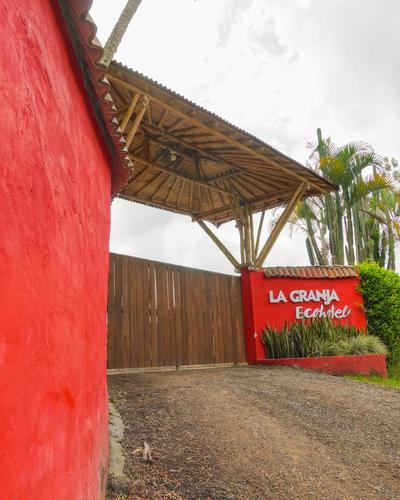 LA GRANJA ECOHOTEL