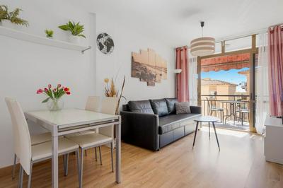 Seaview family apartment by Costarentals - Ref 107