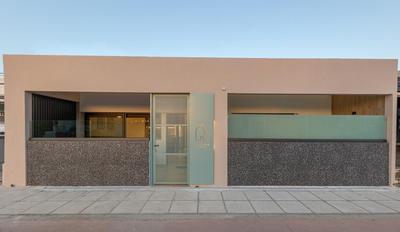 Hot Tub - 5 min to Beaches - Netflix - Full Kitchen