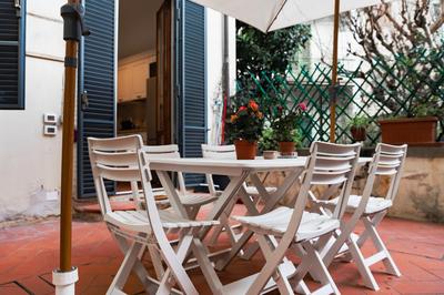 Charming Home with exclusive courtyard in center of Florence