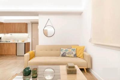 Koukaki studio 3 minutes to Acropolis Museum & Metro!