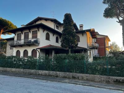 Villa Costa Fiorita