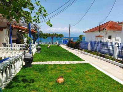 Tropical Beach "Poseidon"