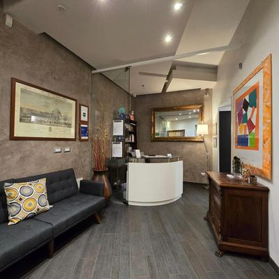 B&B Home 77