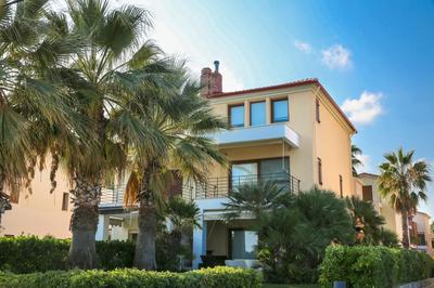 Exceptional Beachfront Villa Blue Cocoon