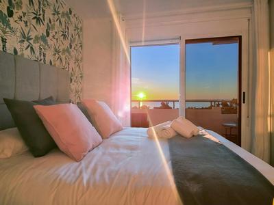 Apartamento Pura Vida! Vistas al mar, playa a 5 min. Terraza, WiFi y A/A.