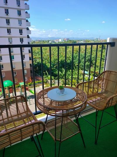 Saekyung Condo with Balcony in Lapu-Lapu City - Kegz Staycation