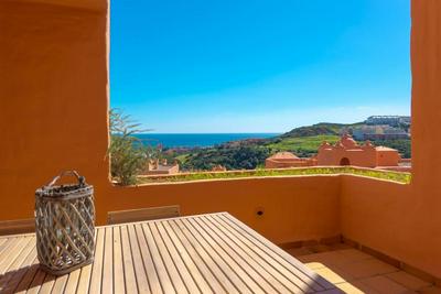 Modern & comfortable apt in Coto Real