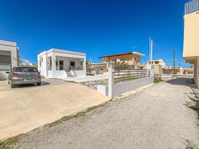 Newly Built House Steps from the Beach: Everything Within Walking Distance - Enjoy a Car-Free Stay