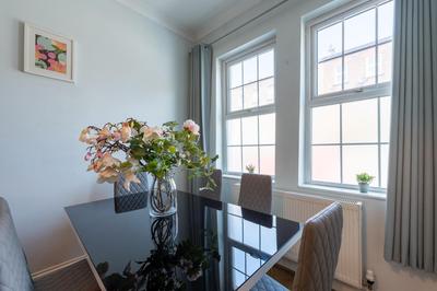 Spacious Comfy 2BR flat