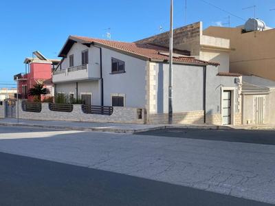 MARINA DI RAGUSA HOUSE