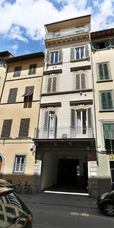 Borgognissanti Apartment 6