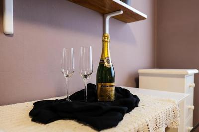 Urban Elegance:Center,1BDR Haven