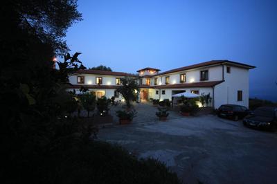 Tenuta Terre di Bosco Oasi di Relax nel Cilento