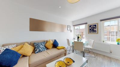 Hampstead 4-bedrooms condo apartment