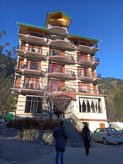 HOTEL ROCKLAND INN , Manali