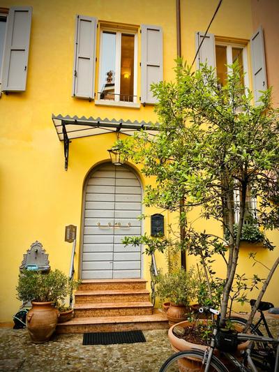 PINK HOUSE TORTELLINOSUITE Modena