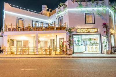 Mucho Boutique Hotel