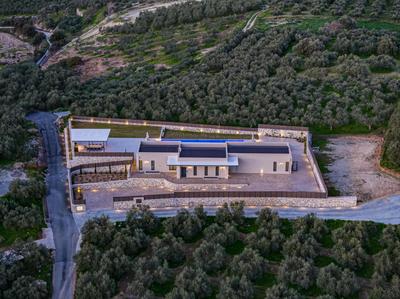 Olive Hill Villa, By Hellocrete