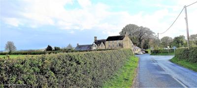 Cotswold Merrymouth Inn