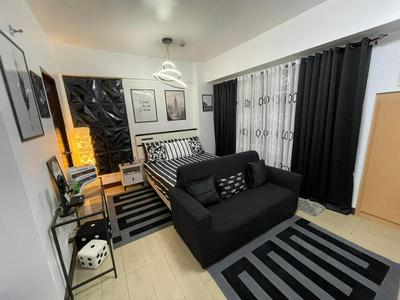 Econo Rooms Two Palm Tree Villa