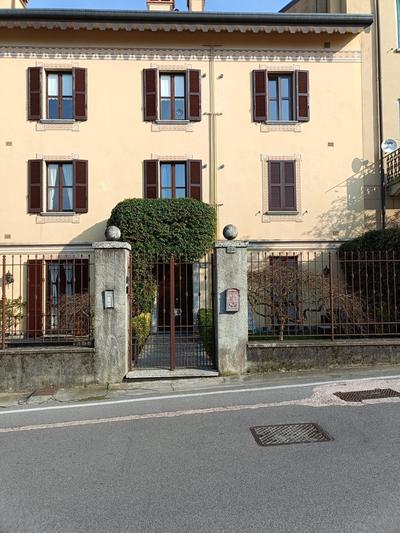 Casa vacanze La brezza di Varenna