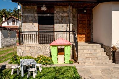 Omonia Beach House 2