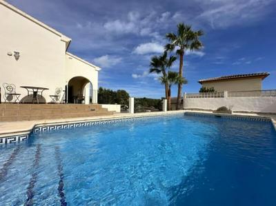Three bedroom villa with private pool in Moraira