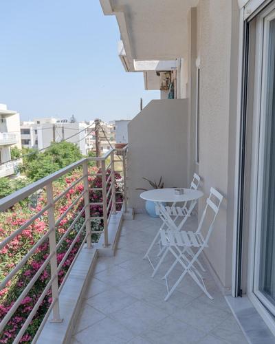 Downtown Suite, 5min to Beach