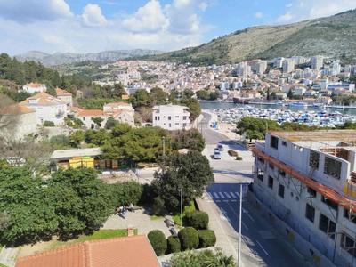 Marina Lapad - 2 bedroom apartment by the sea