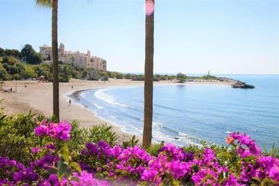 Urb. Marina Bay Apartment, Estepona