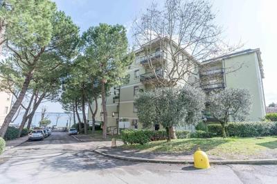 La Galleria d'arte di Desenzano -Luxury Gold Loft-