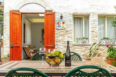 Ida House