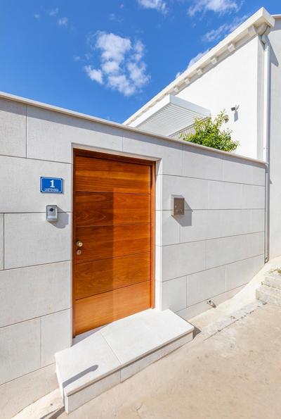 Brand New Villa Carmelita Exclusive with free Smart Car