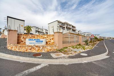 Beachfront Penthouse with Ocean & Table Mountain views, 18 Dolphin Ridge