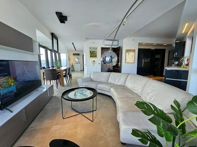 Malta Unique Penthouse Spacious Terrace-Sleeps 8
