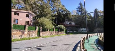 HABITACION CON HERMOSAS VISTAS A BILBAO