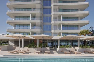 Kirra Point Holiday Apartments