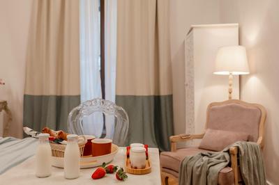 Accanto Al Centro B&B