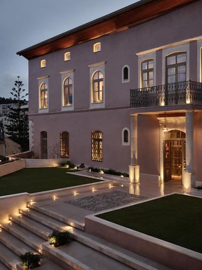 Domus Blanc Boutique Hotel