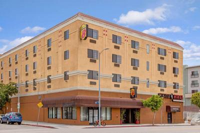Onyx Hotel Hollywood