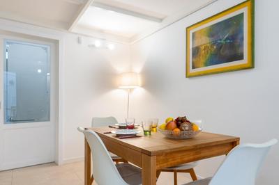 Borgata Santa Lucia Lovely Modern Apartment