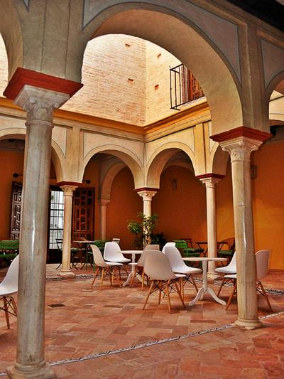 Hostal Café FRENTEABASTOS