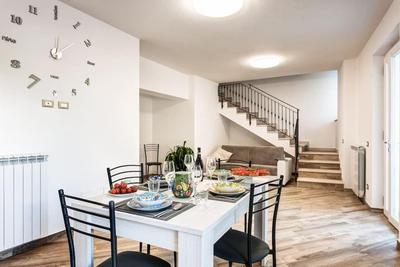 GOCCE VILLAS - The Orange Country Home