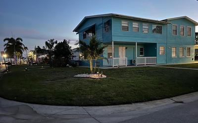 Lovely vacation home 1 block from beach & downtown Gulfport