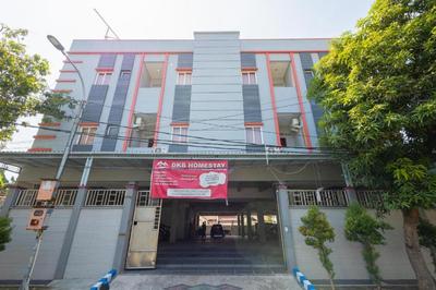 RedDoorz near Universitas Wijaya Kusuma Surabaya 2